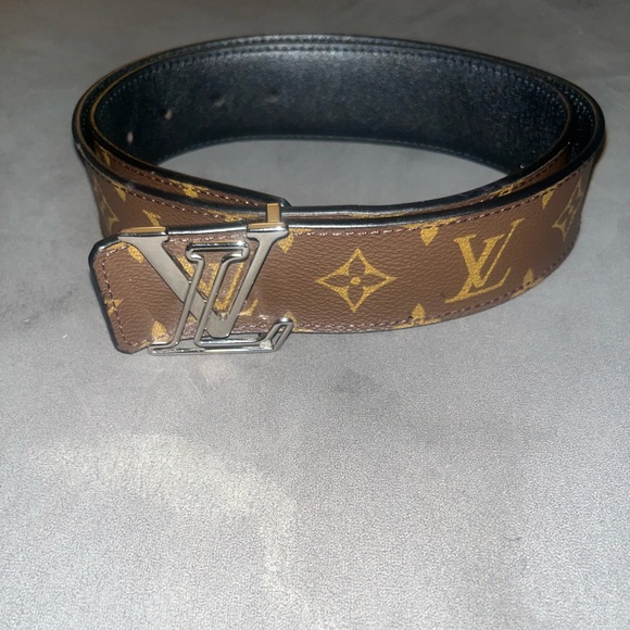 Louis Vuitton Belt - Picture 1 of 3